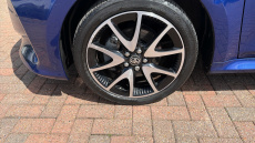 Toyota Yaris 1.5 Hybrid Dynamic 5dr CVT Hybrid Hatchback
